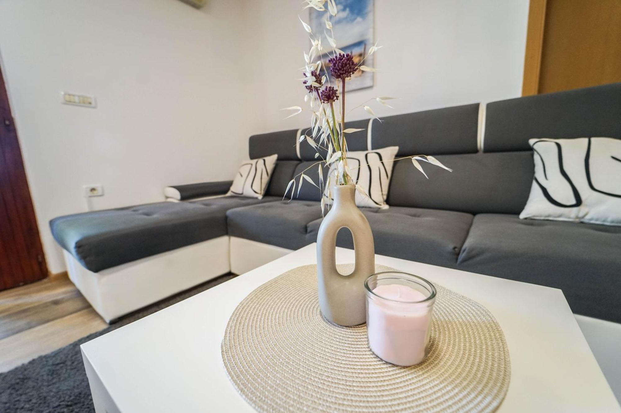Apartment Moon Pobegi エクステリア 写真